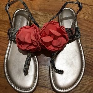 🏵BCBG Floral Snakeskin Sandals